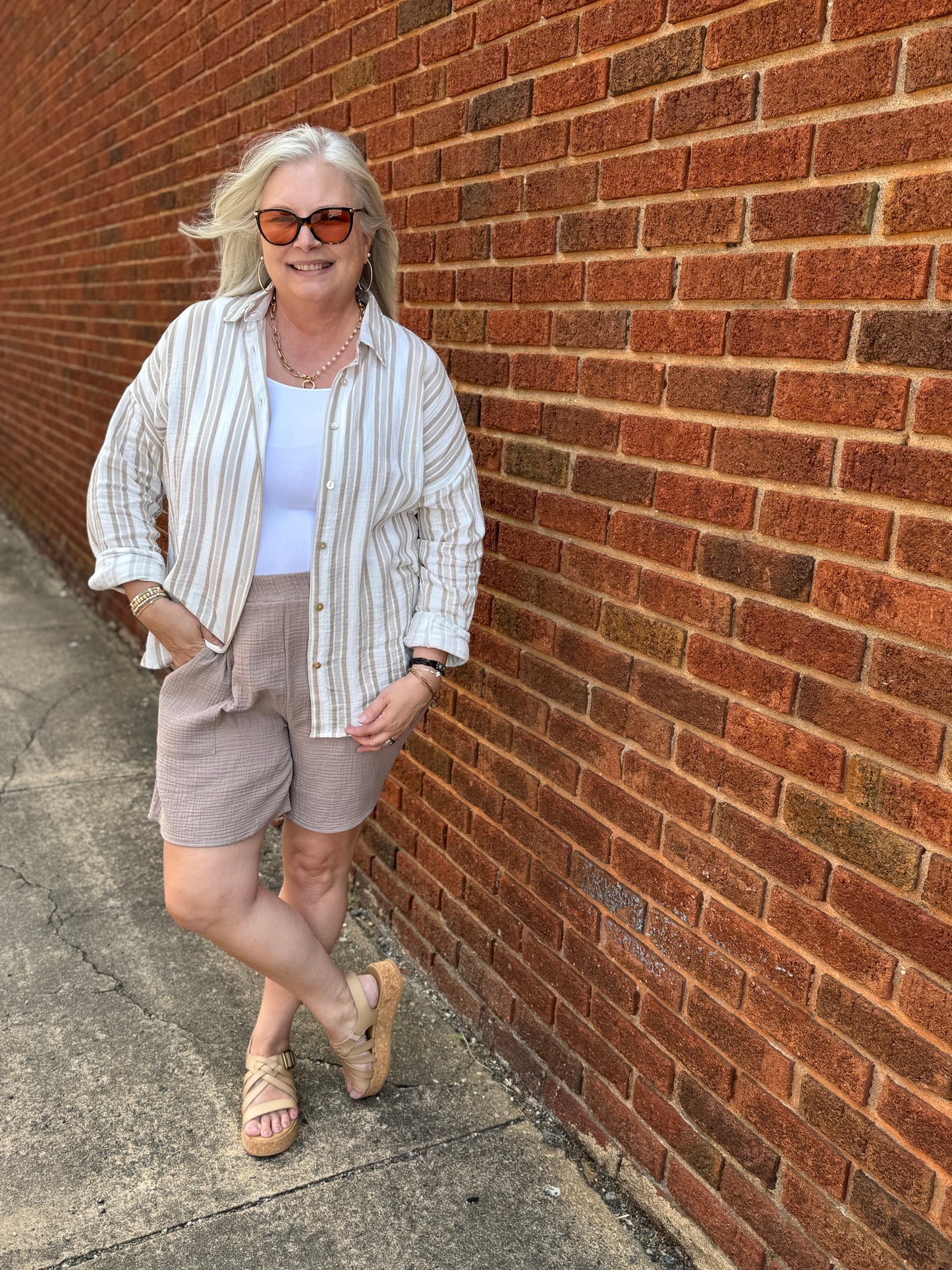 Akoya Dreams Shorts | Natural