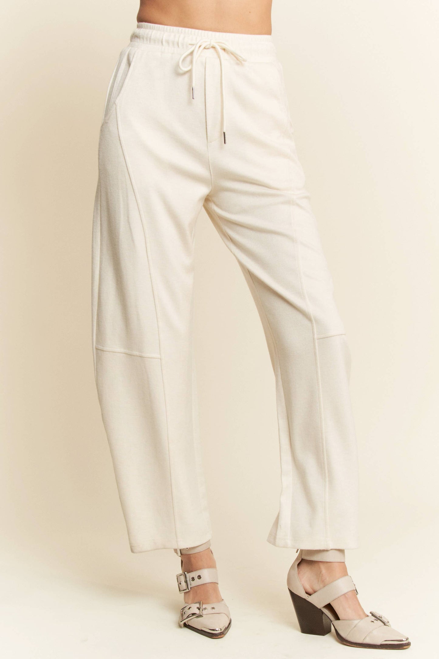 Billie Barrel Joggers |Cream
