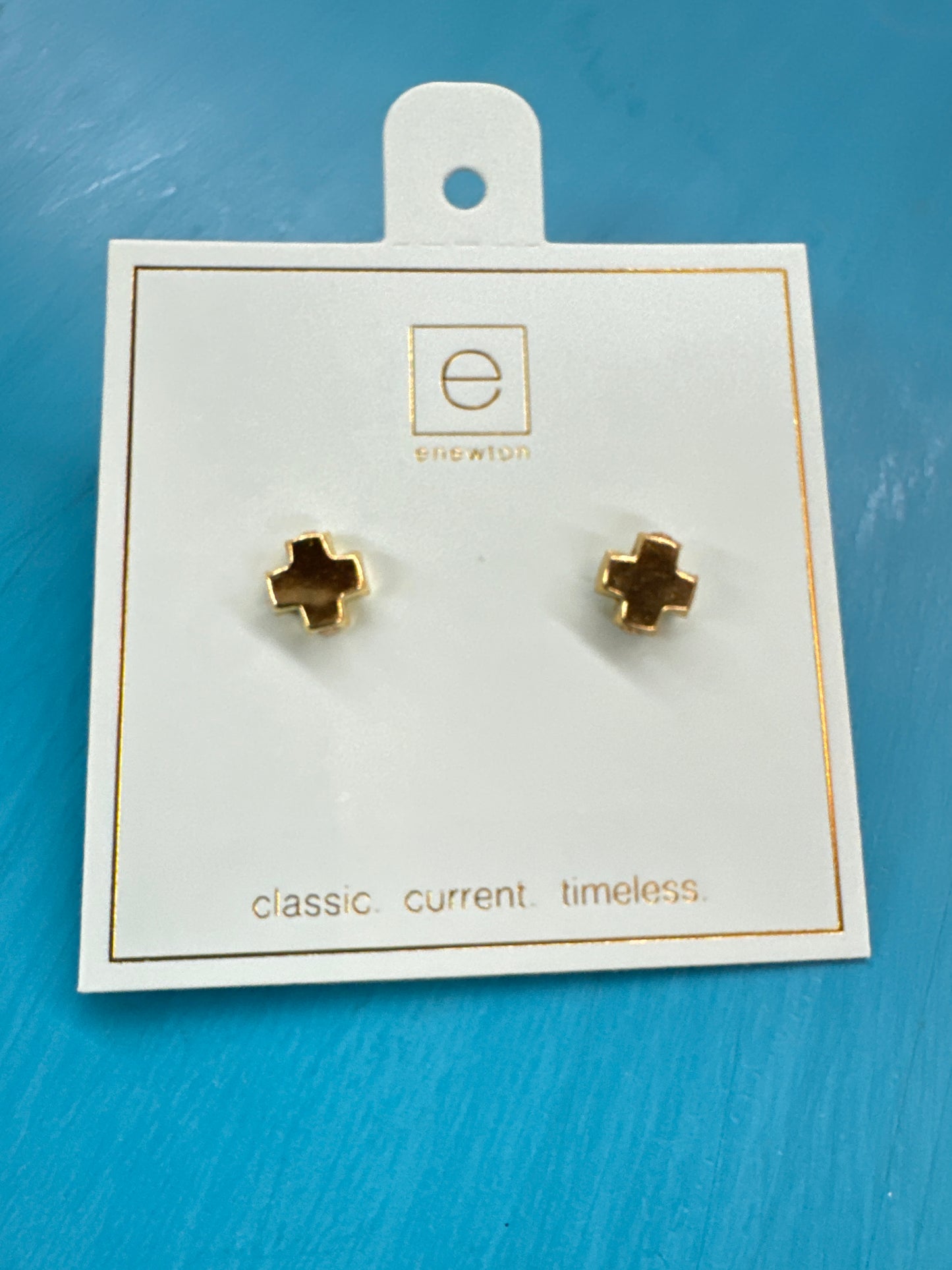 Signature Cross Gold Stud - Gold