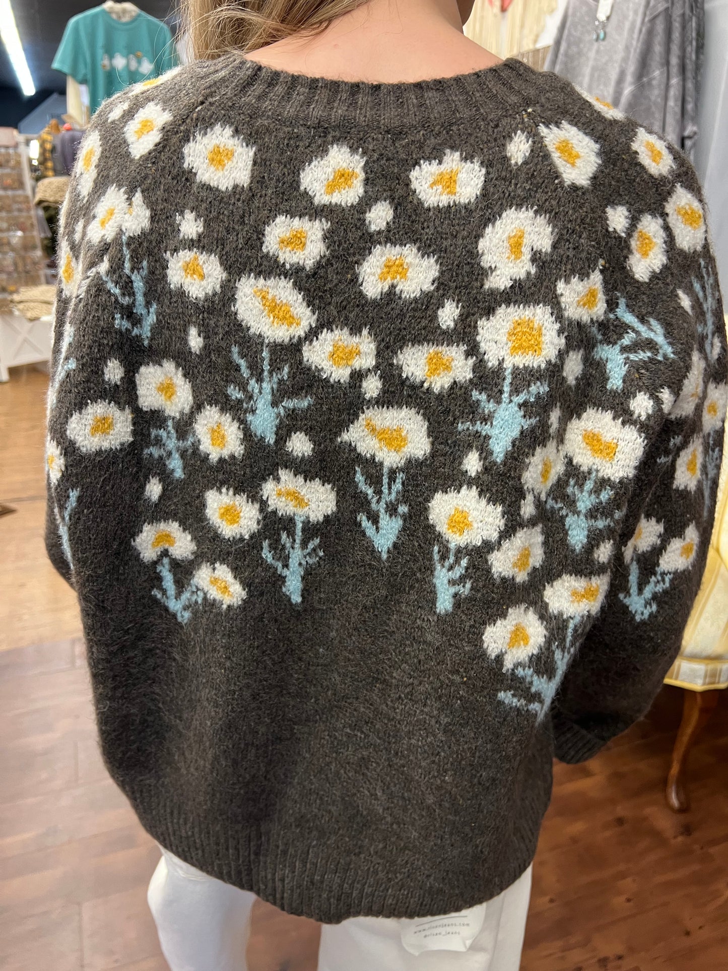 Pushing Daisies Sweater | Brown