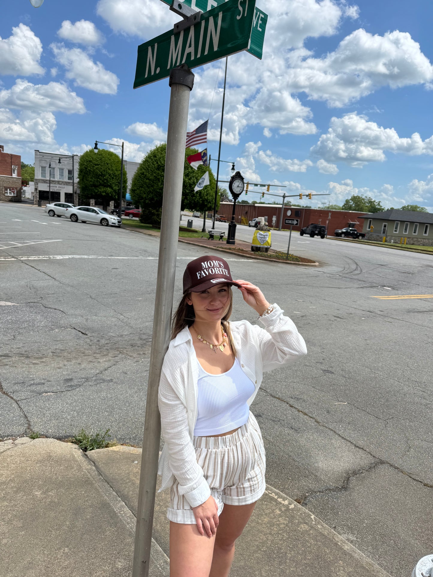 Akoya Dreams Button-Up Top | White