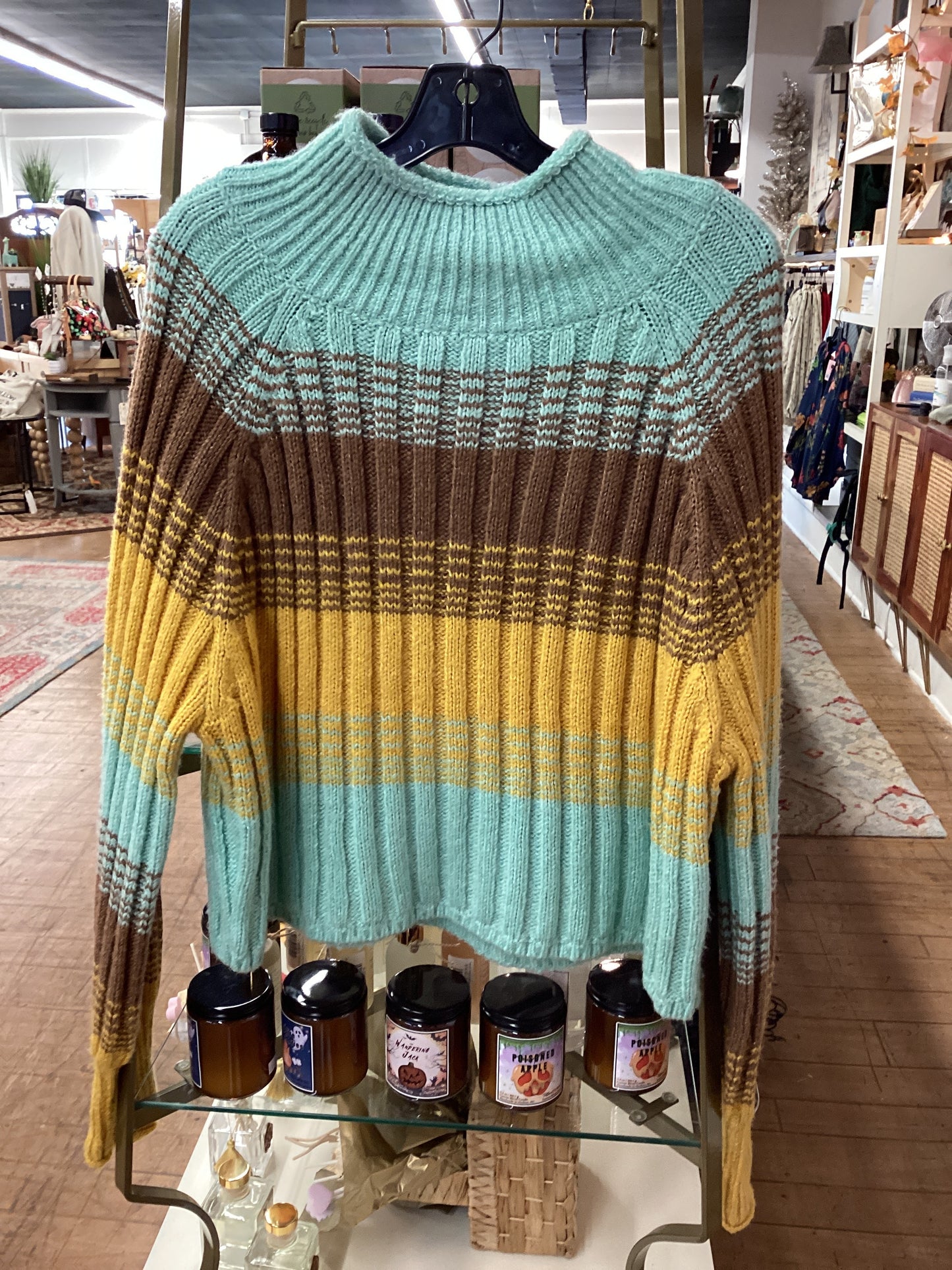 JS - BDG multi-colored sweater| L