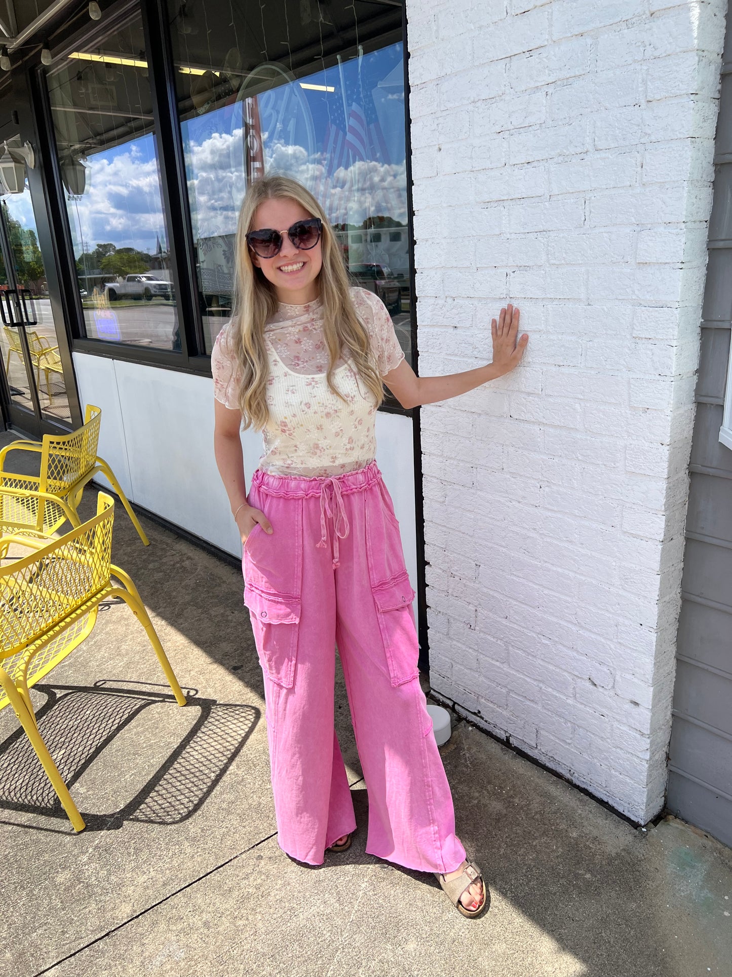 Dr. Feel Good Cargo Pants | Bubble Gum