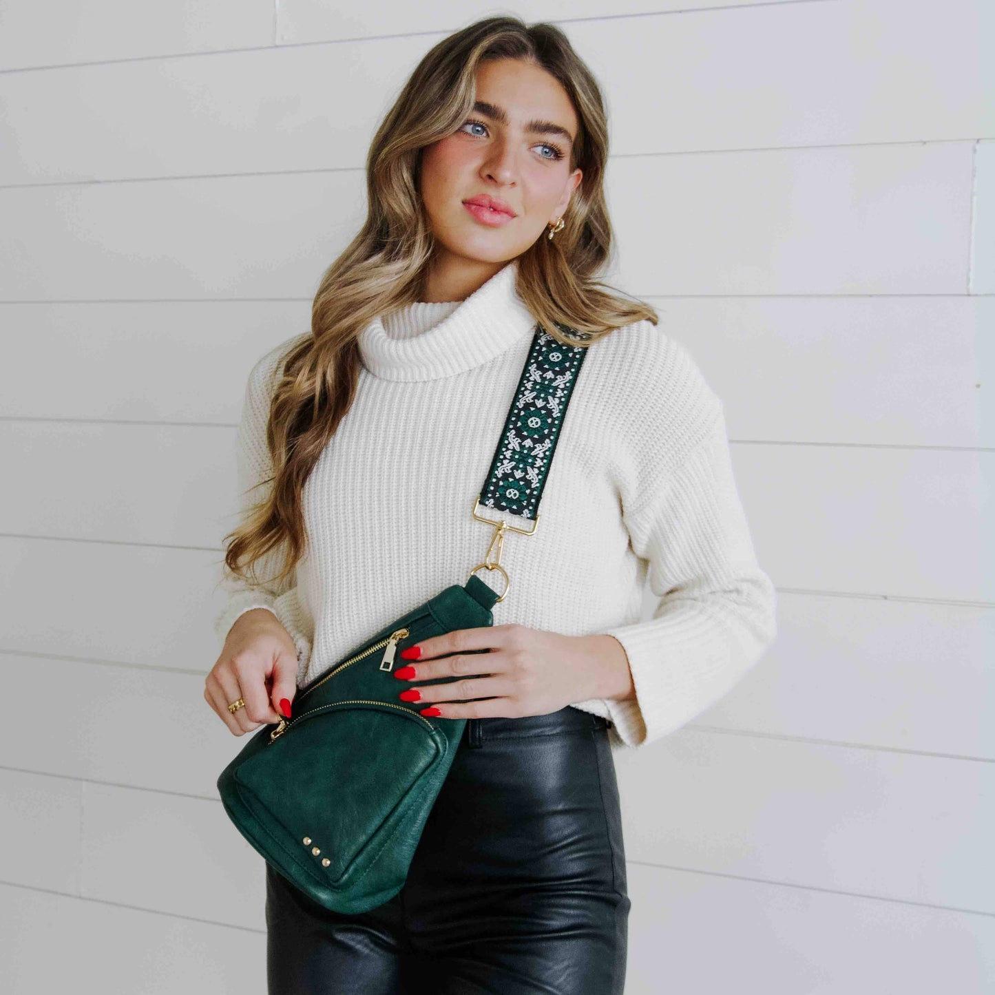 Austin Sling Bag