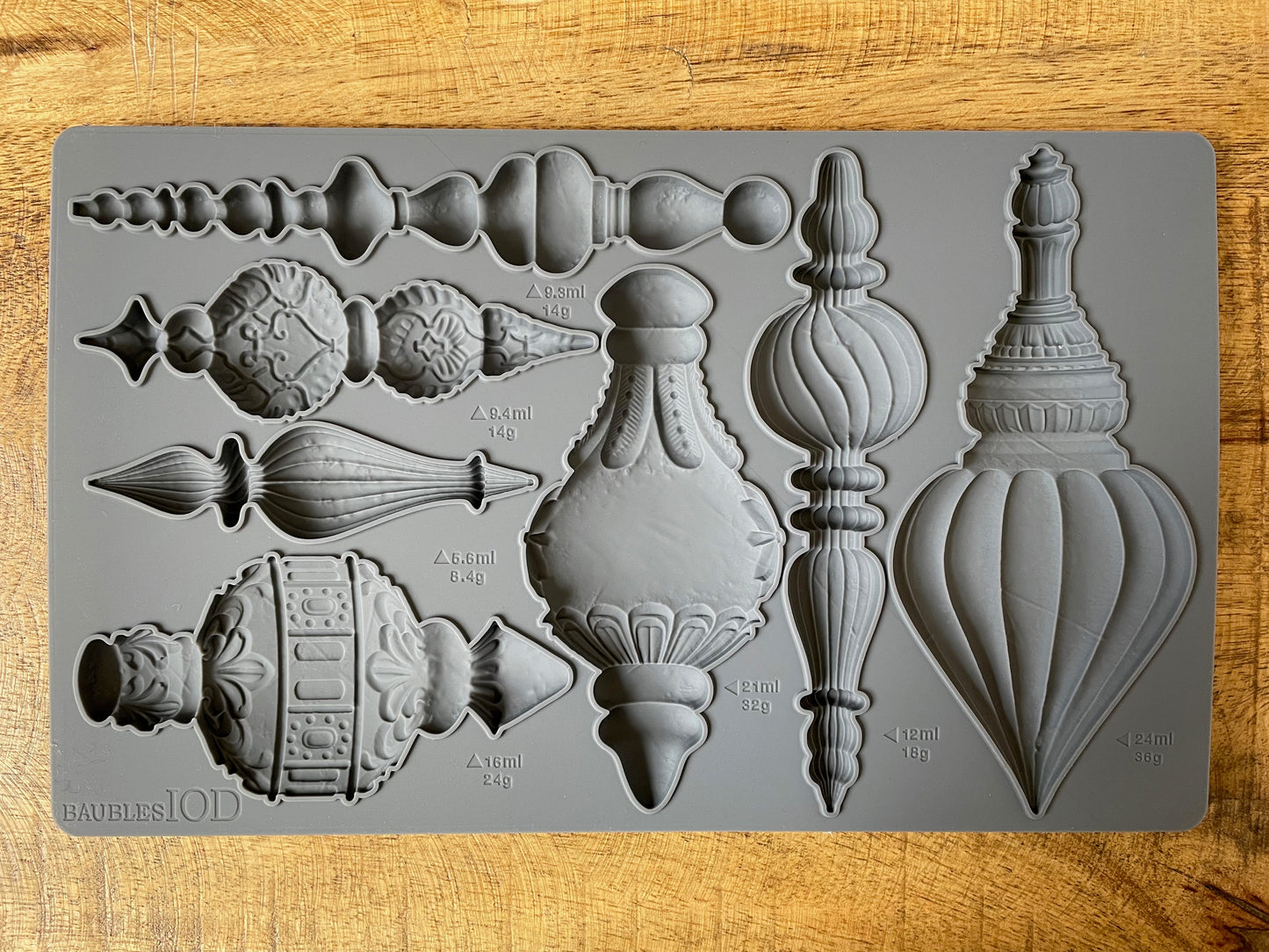 Baubles 6 x 10 Moulds