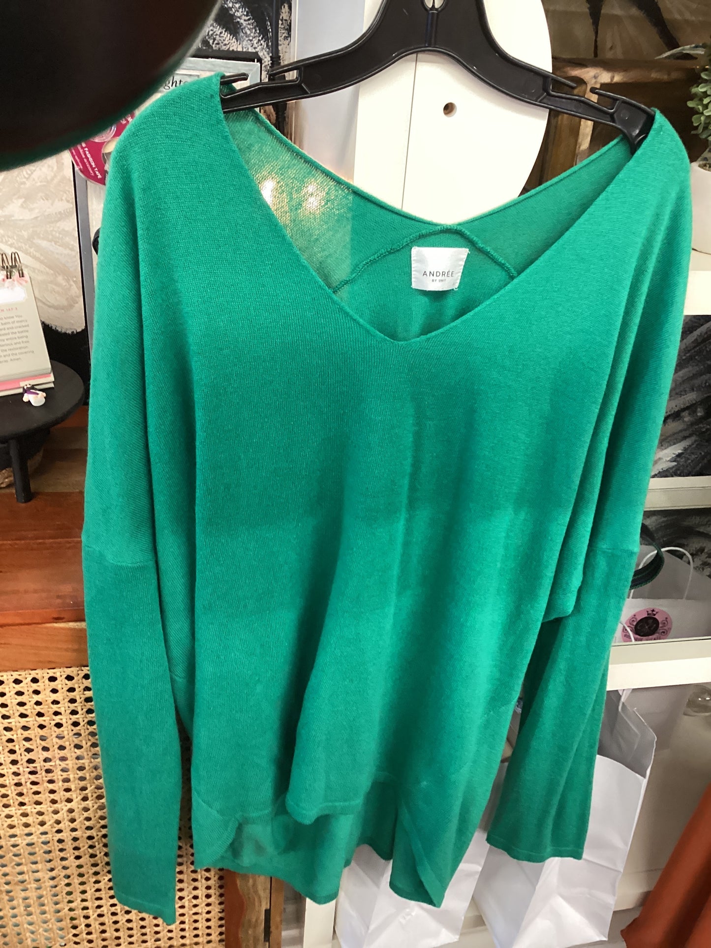 JP remix green sweater 1xl
