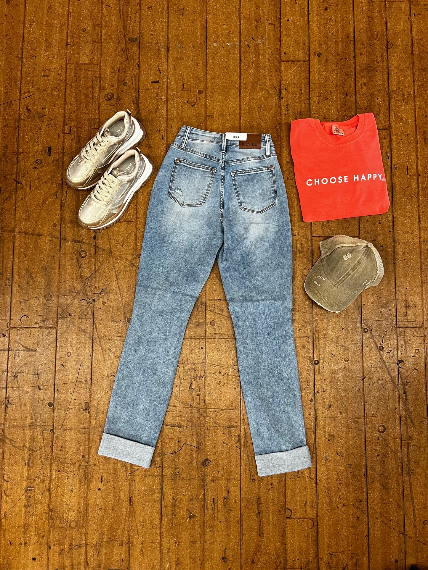 Judy Blue Distressed Boyfriend Jeans