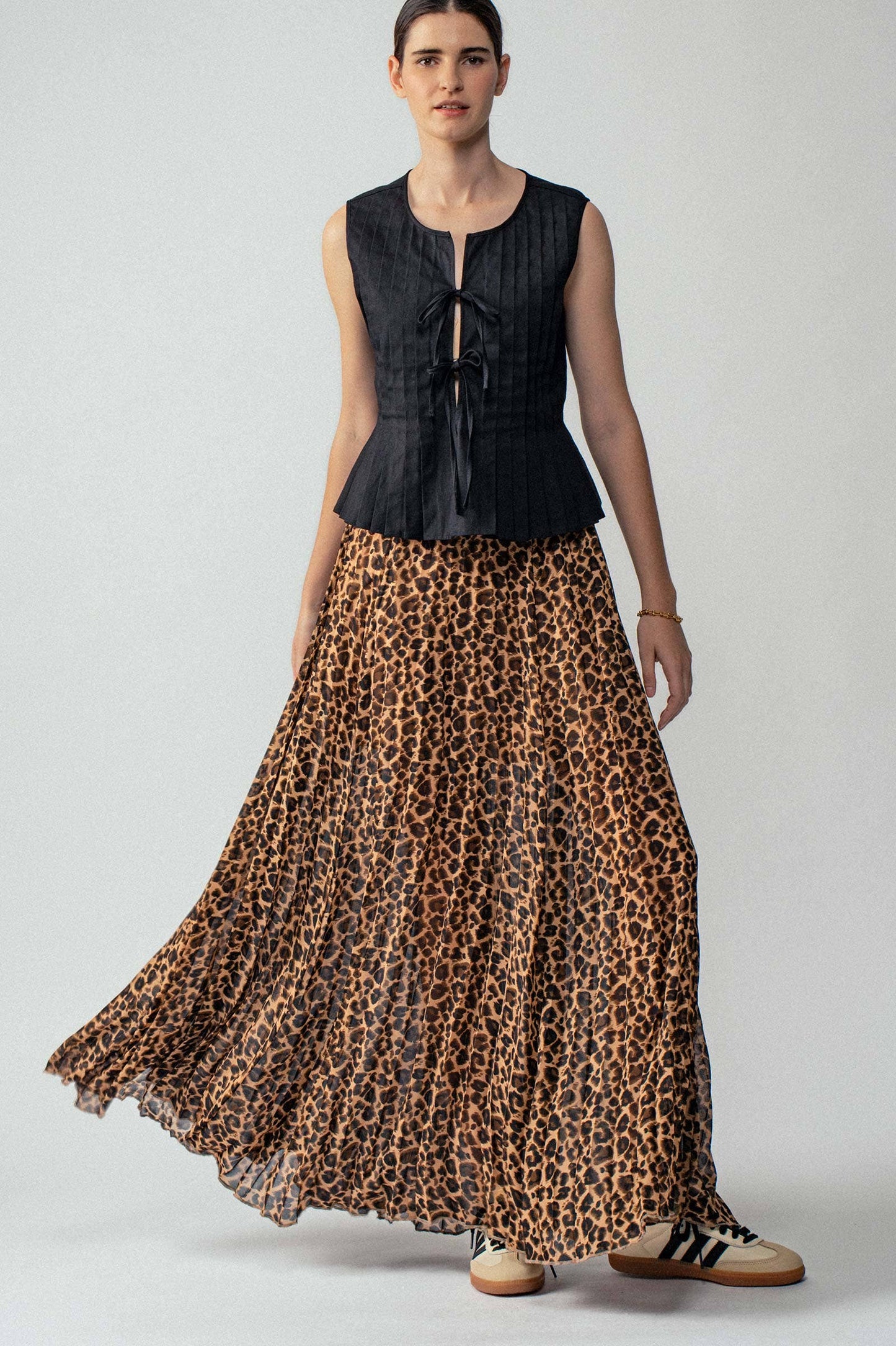 Leona Pleated Midi Skirt