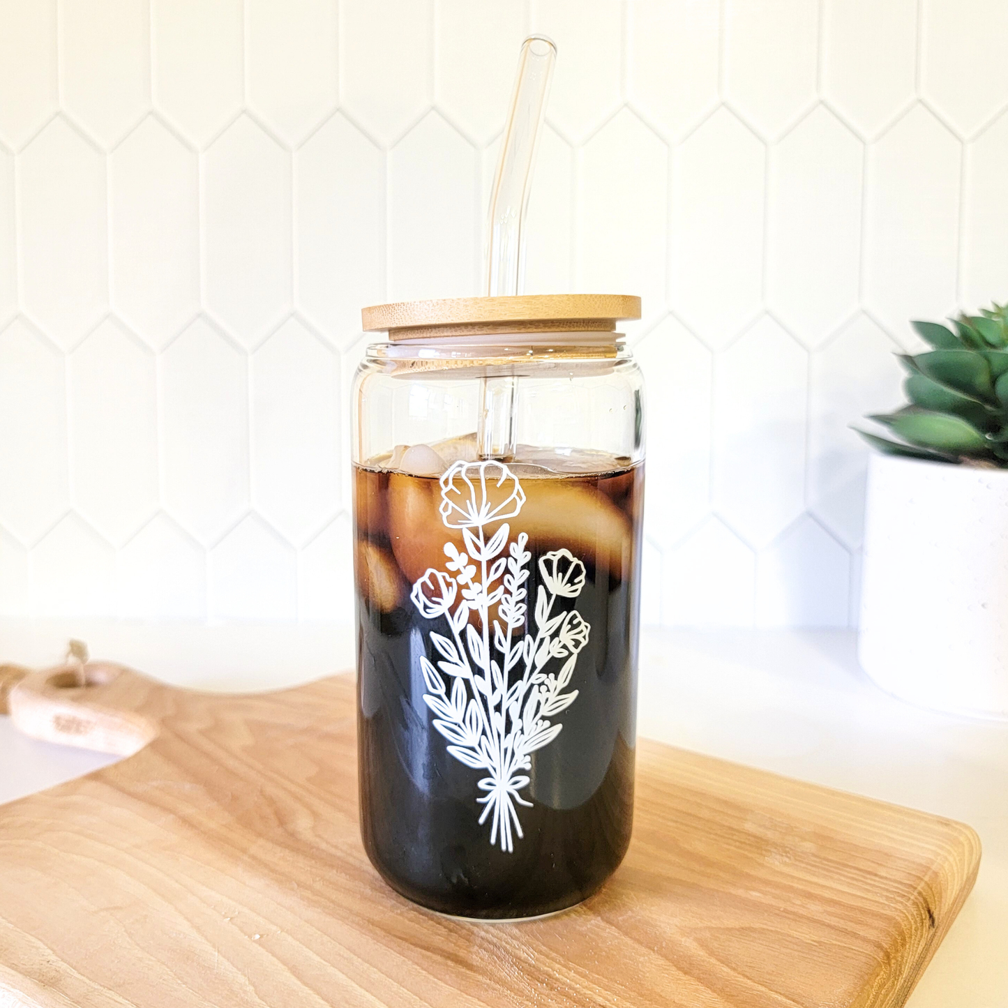 Floral Iced Coffee Glass Can with Bamboo Lid and Straw