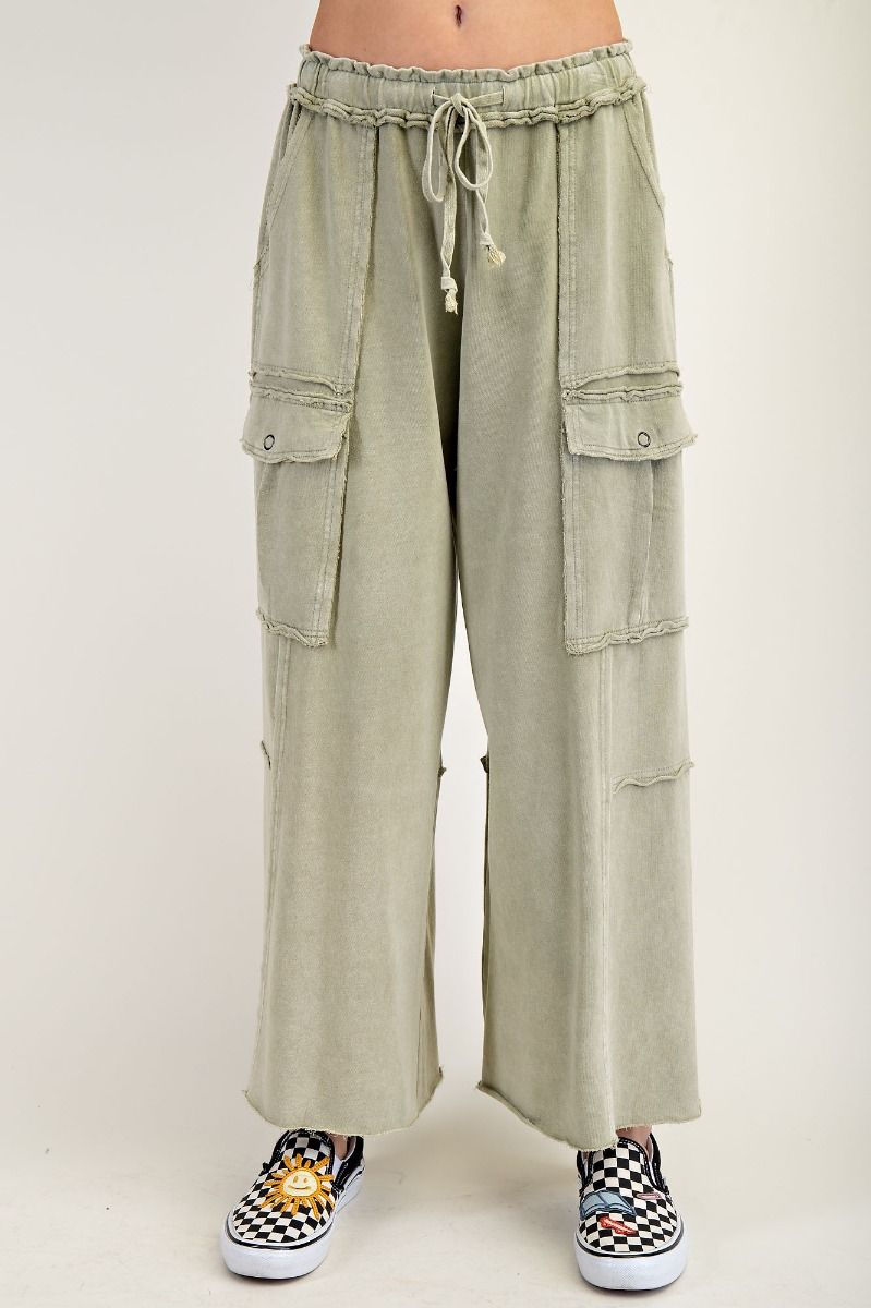 Dr. Feel Good Cargo Pants | Faded Olive