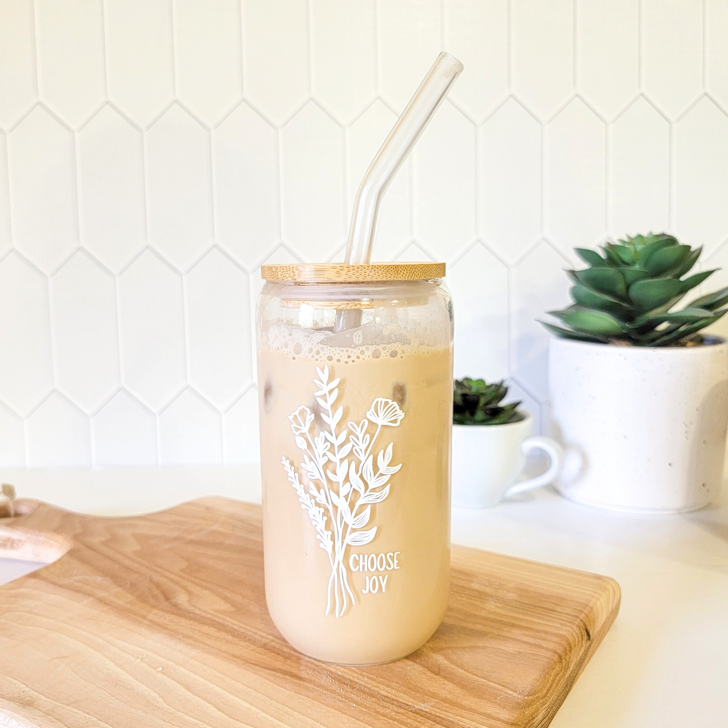 Floral Iced Coffee Glass Can with Bamboo Lid and Straw