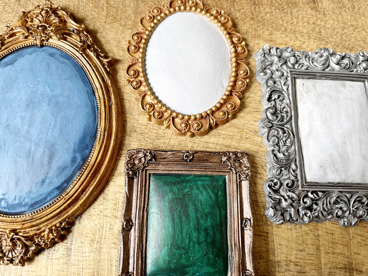 Frames Mould Example