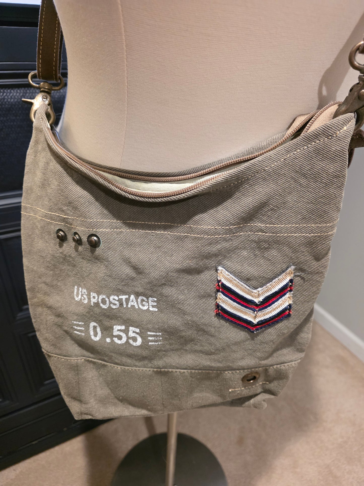 JR-Chloe & Lex Canvas Handbag