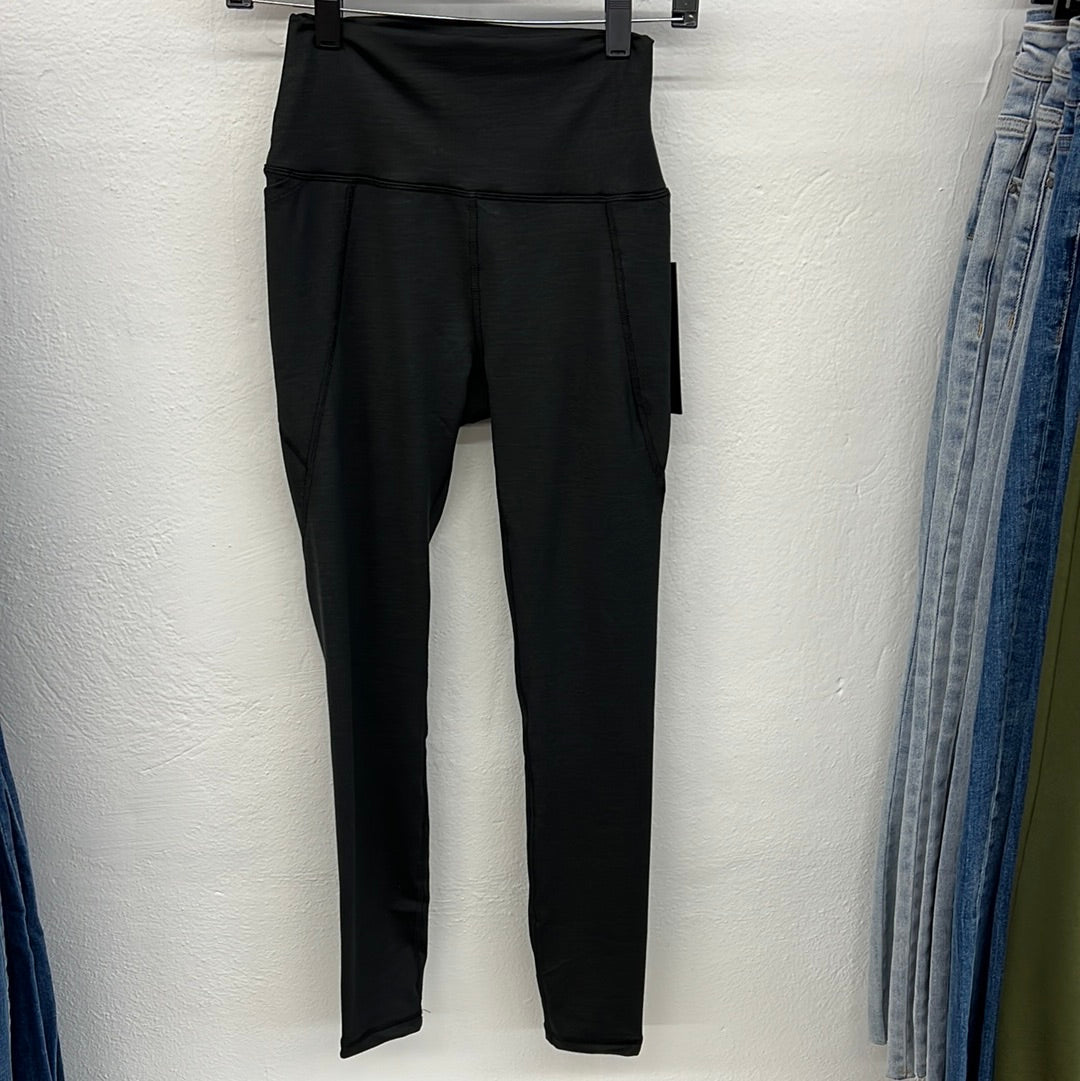 Into Yourself Leggings in Black