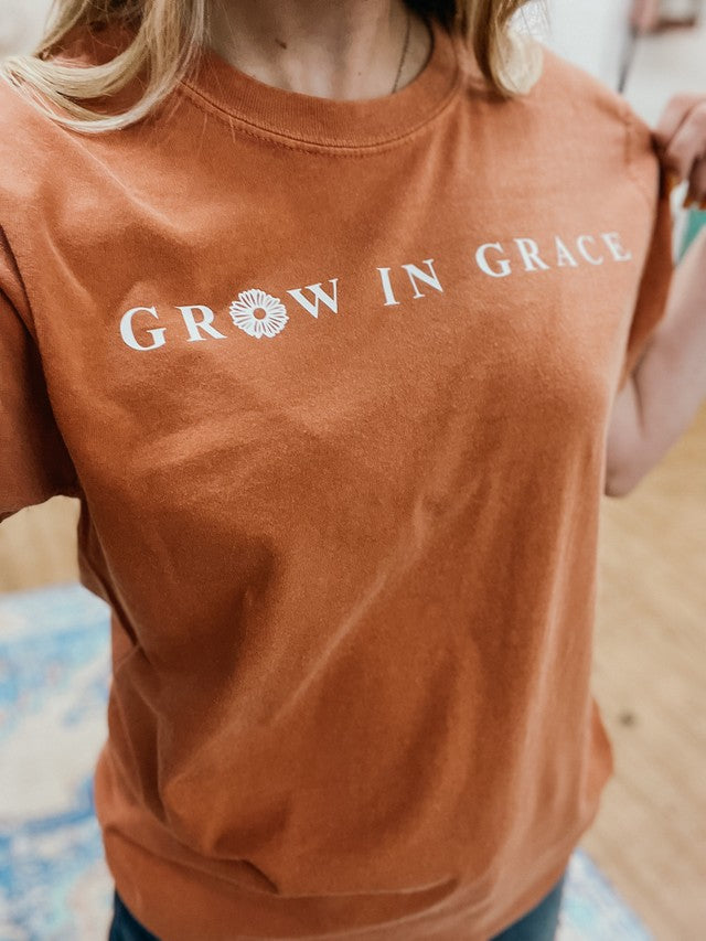 Grow In Grace Graphic Tee