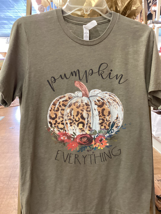 TC - Pumpkin Everything short sleeve top | med