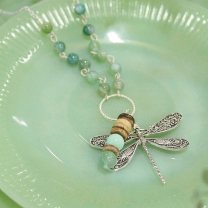 Gliding Necklace