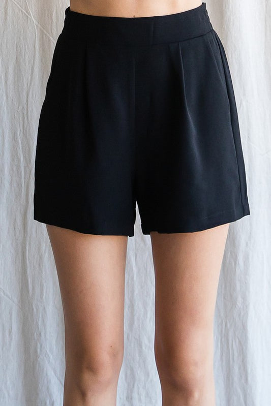 The climb shorts black XL