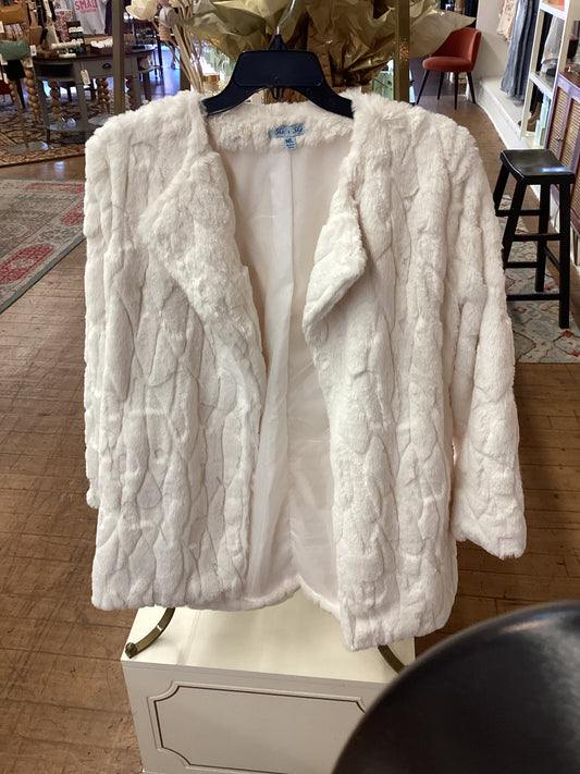 JP She /Sky White coat M/L