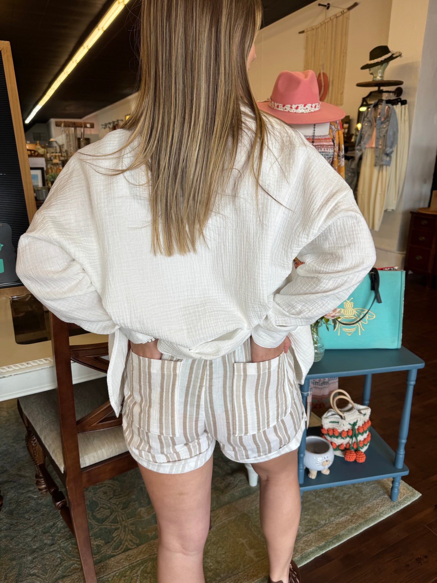 Akoya Dreams Shorts | Khaki Stripe
