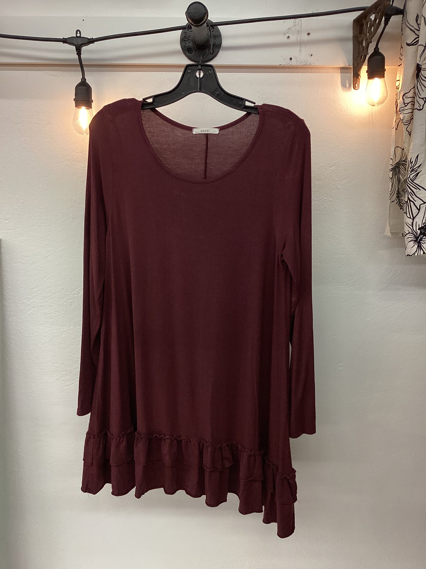JR-Easel Burgundy Tunic | L