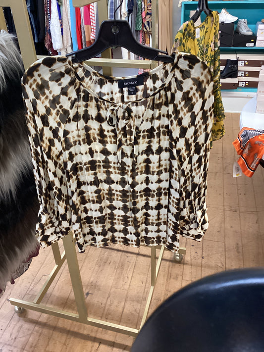 DF Karen Kane blouse small