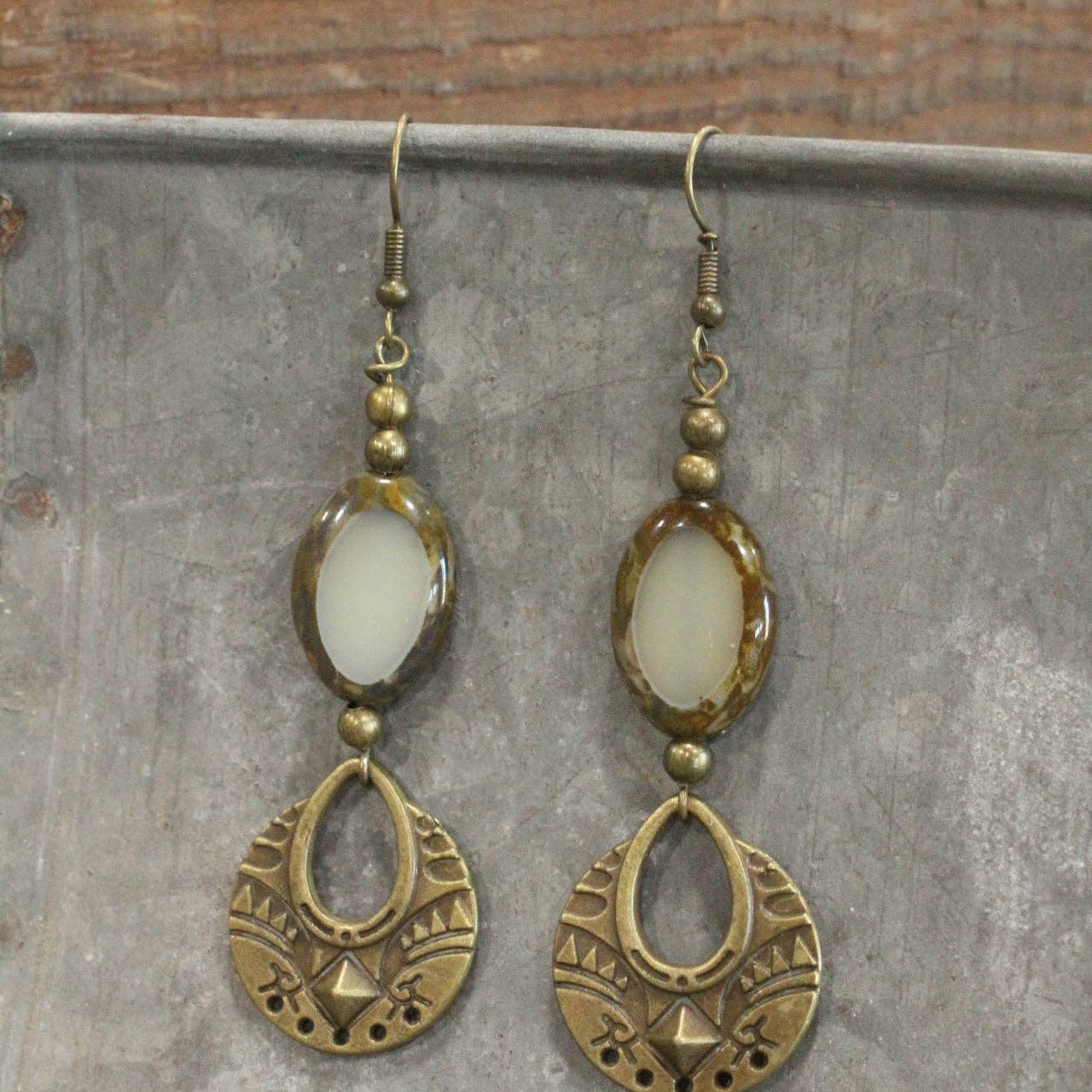 Bronze Ethnic Pendant & Czech Glass Drop Earrings