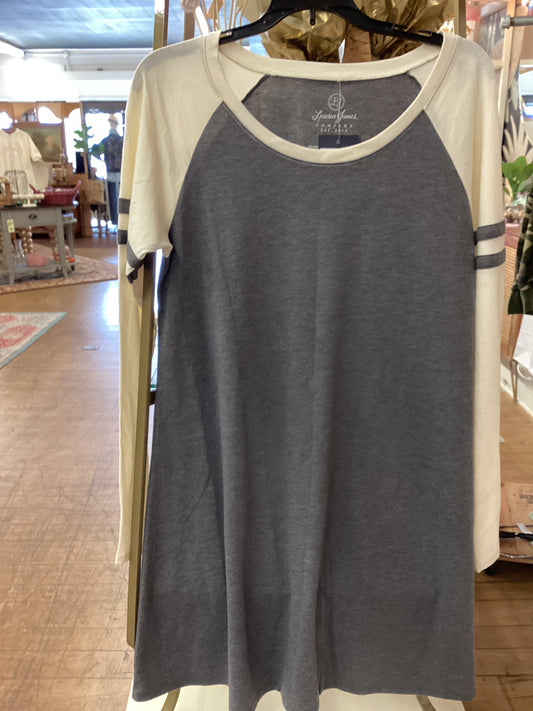 TC - Lauren James T-shirt dress (new with tags) | med