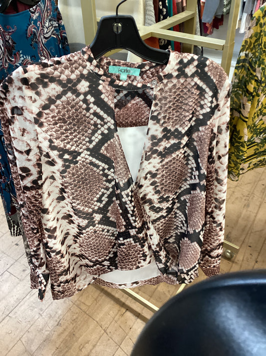 DF remix Karlie top medium