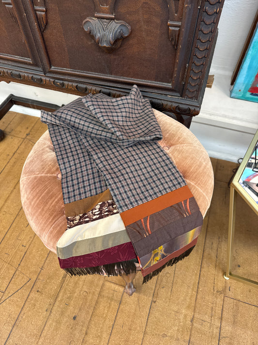 AM - plaid scarf