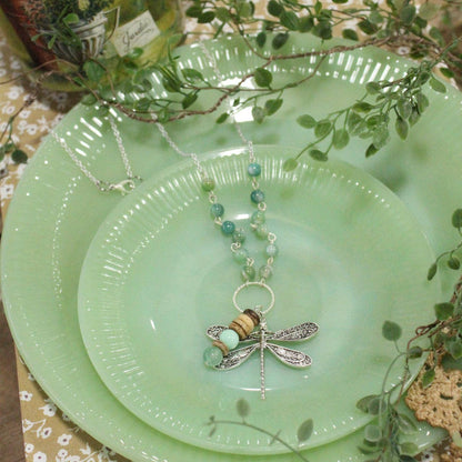 Gliding Necklace