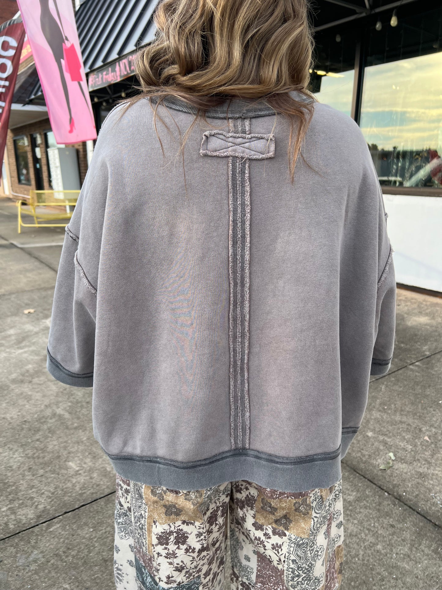 Distressed 3/4 Sleeve Pullover