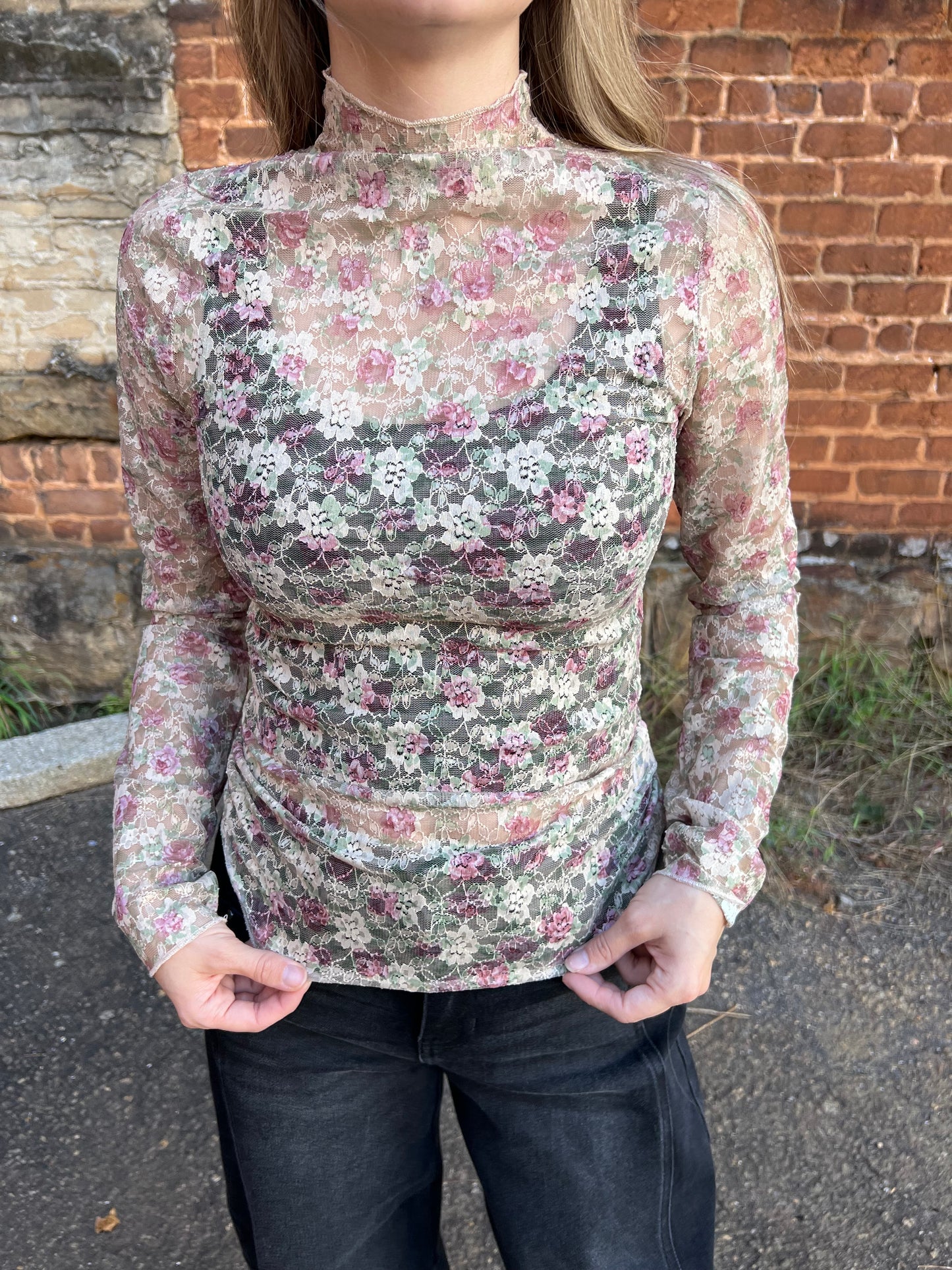Lucia Lace Mesh Top | Beige Floral
