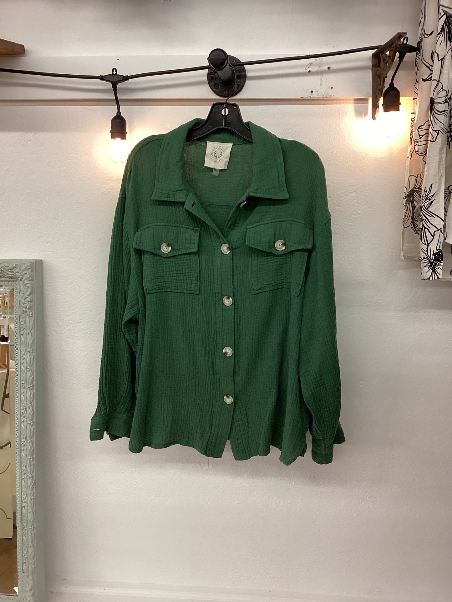 JR- Fantastic Fawn Green button up| L