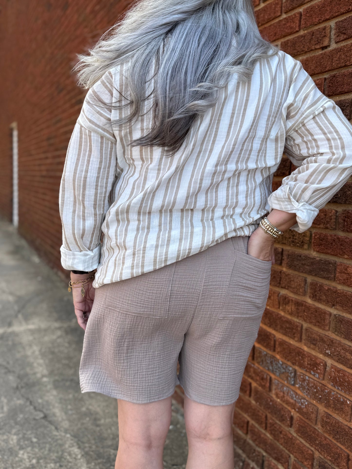Akoya Dreams Shorts | Natural