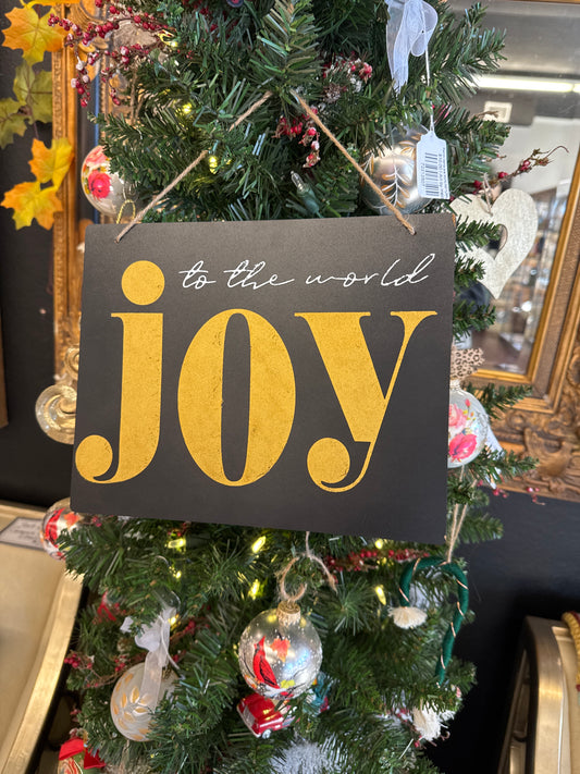 TC - handmade Joy to the world sign