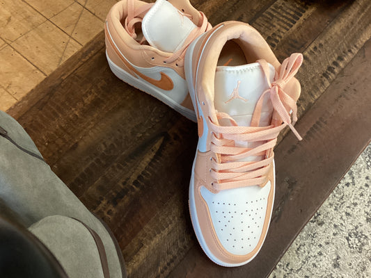 EMR Remix Pink Nike | 8.5
