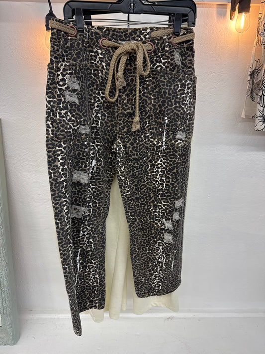 SE - OH Distressed leopard jeans | small (new)
