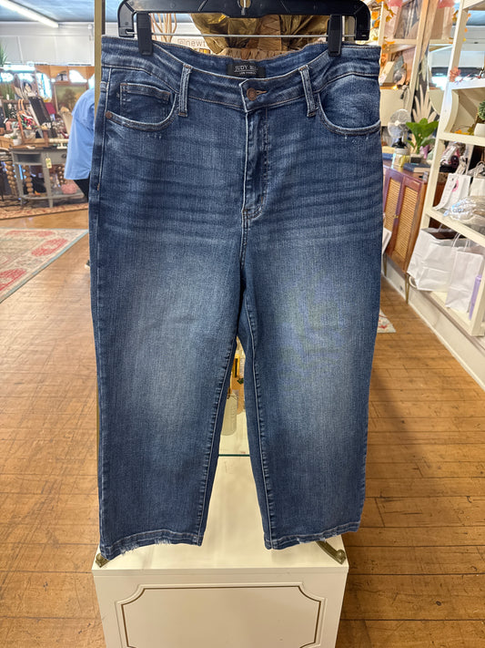 KC -  Judy Blue cropped jeans| 13/31