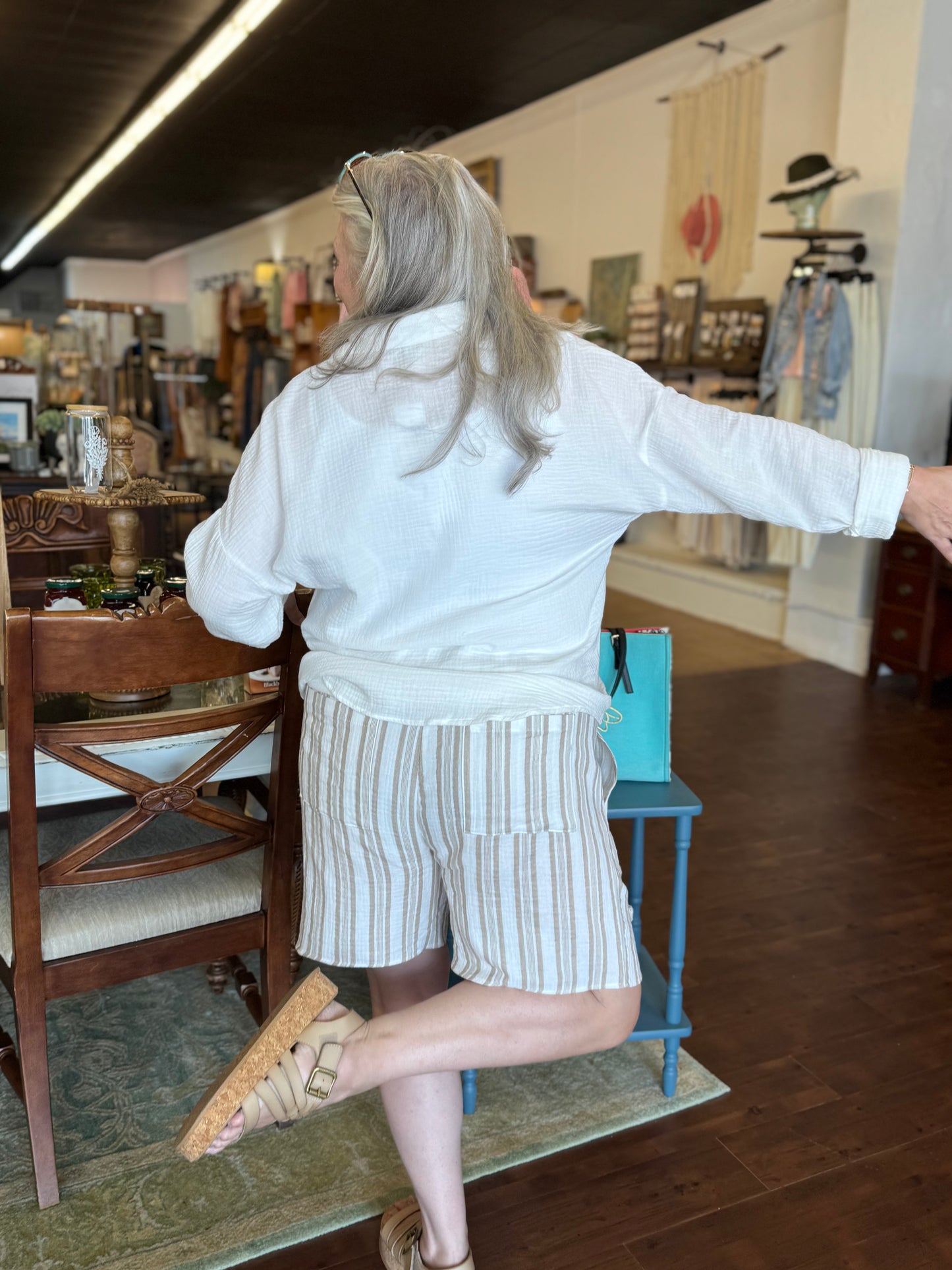 Akoya Dreams Shorts | Khaki Stripe