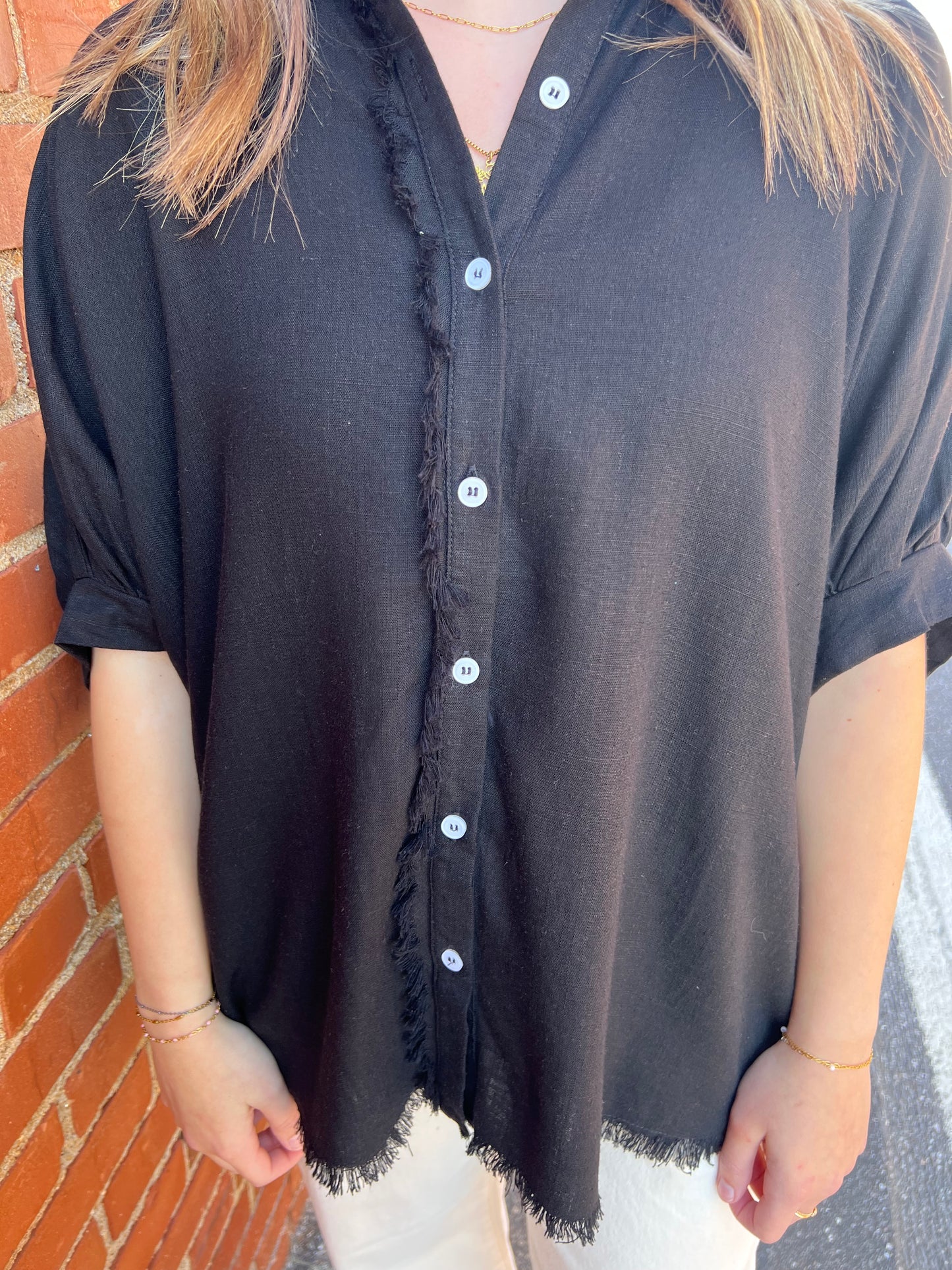 On the Fray Top | Black