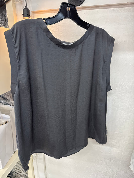 JP -Calvin Klein Black Sleeveless Top | XL