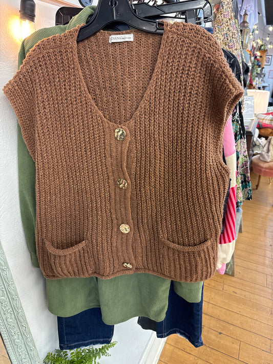 KC -  Zenana Brown vest | large