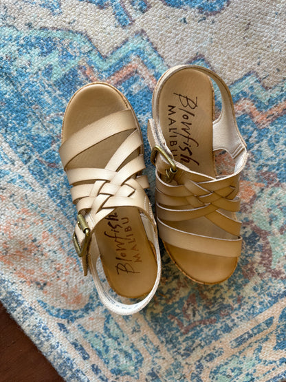 Blowfish Merci Sandal | Lt Almond
