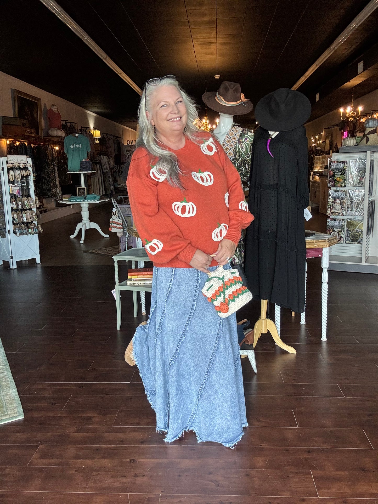 Pumpkin Patch Balloon Sleeve Sweater | RUST