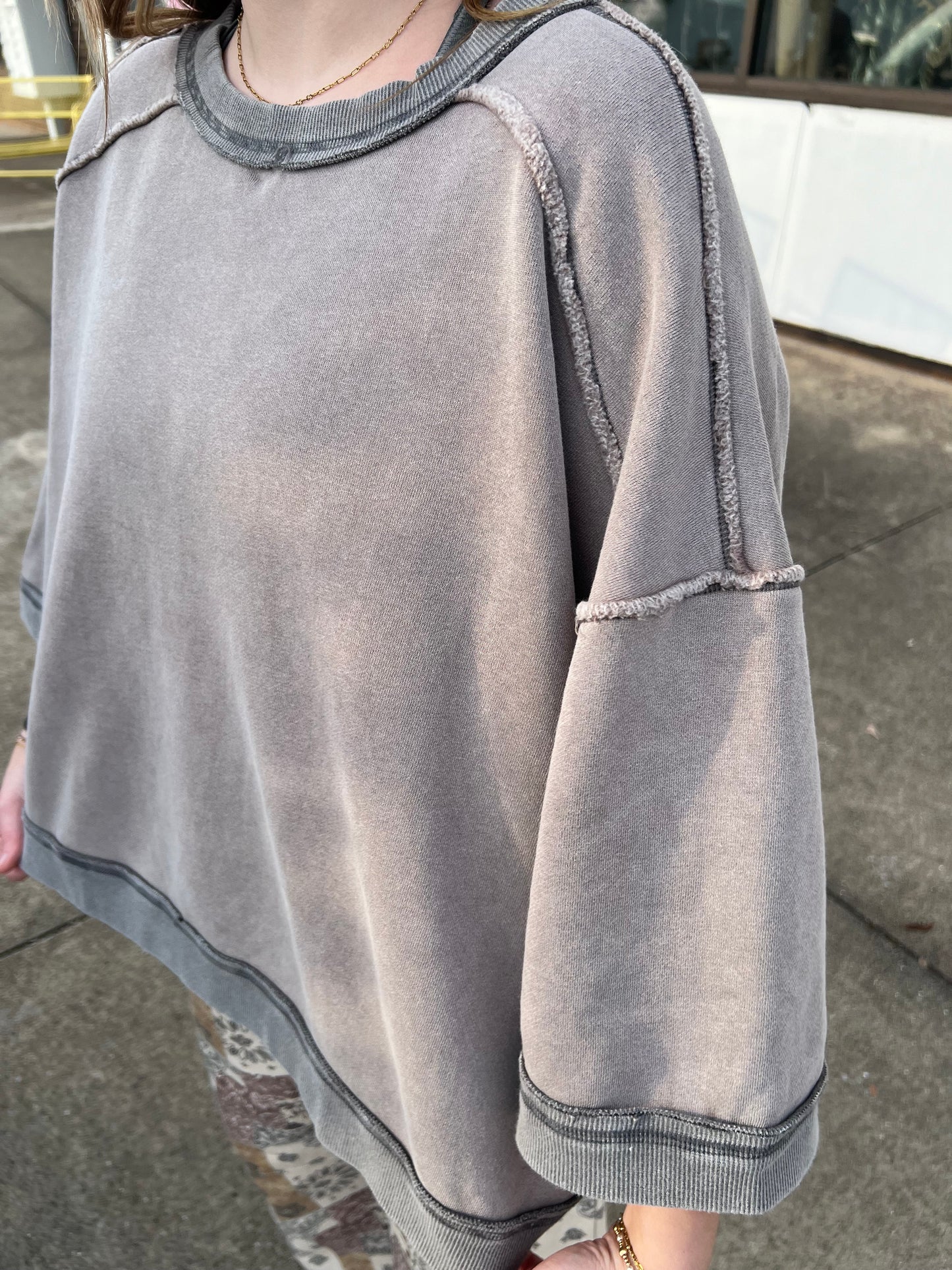 Distressed 3/4 Sleeve Pullover