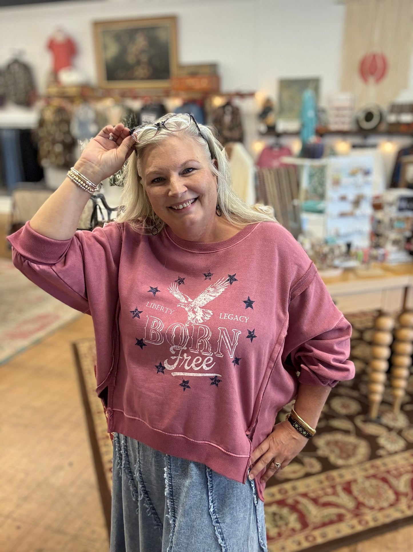 Born Free Eagle Sweatshirt | Violet