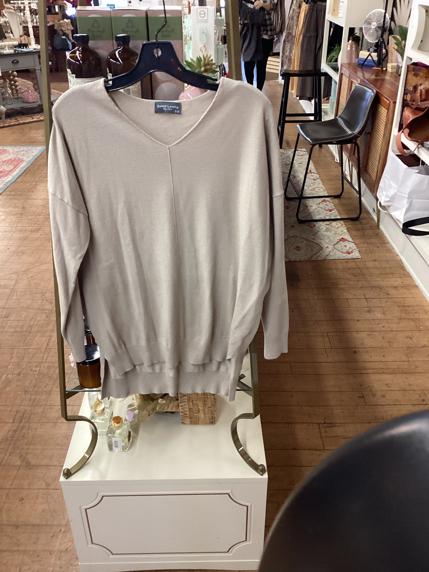 EMR remix cream sweater S/M