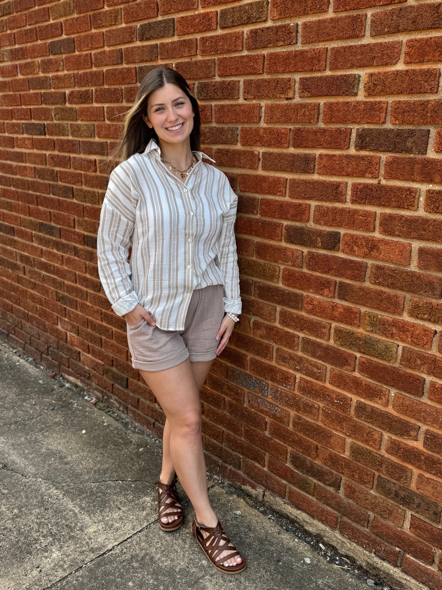 Akoya Dreams Shorts | Natural