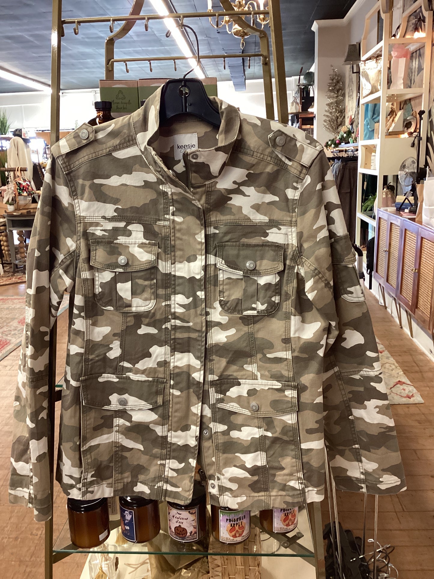 JS | kensie jeans Camo Jean Jacket| M